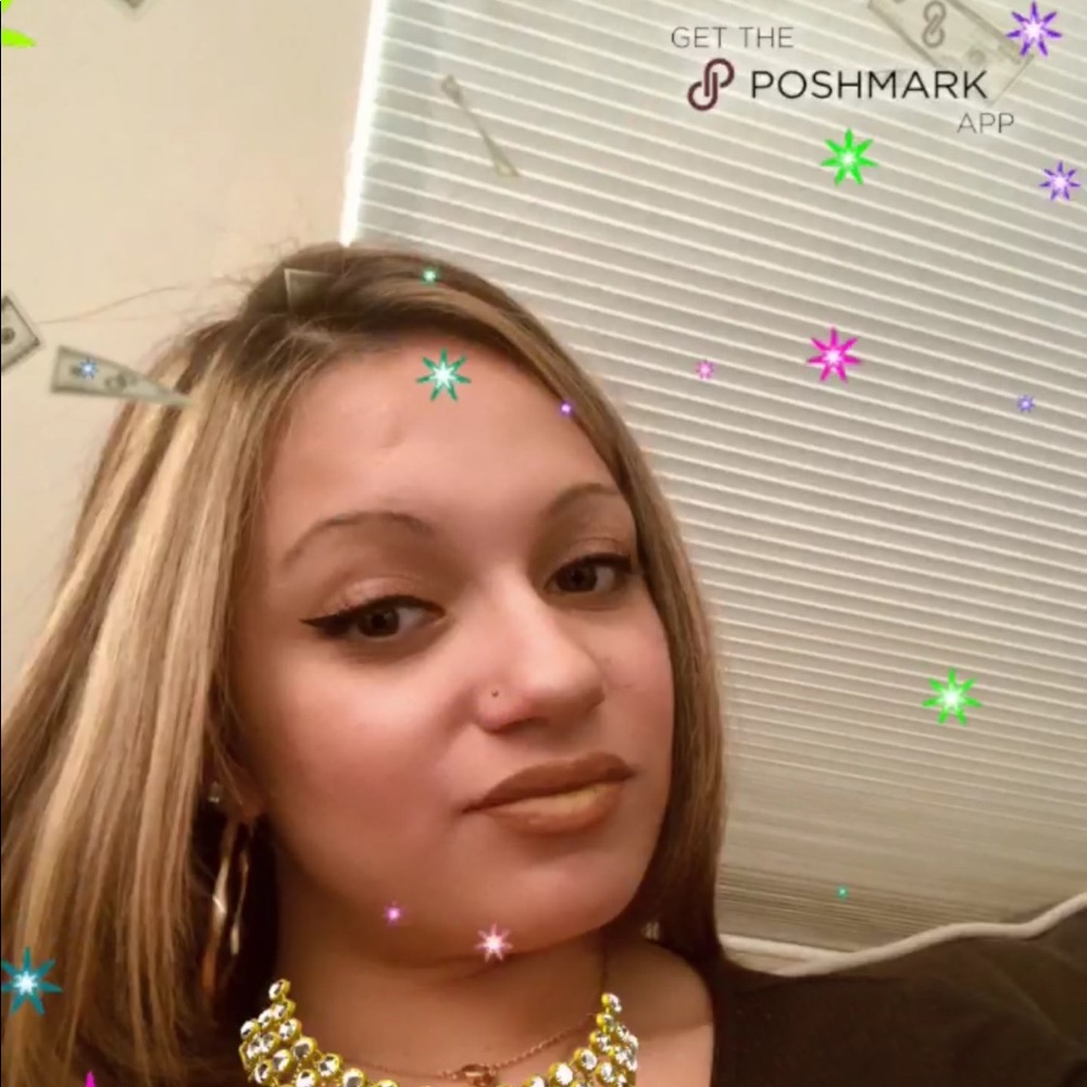 Meet your Posher, Jessica